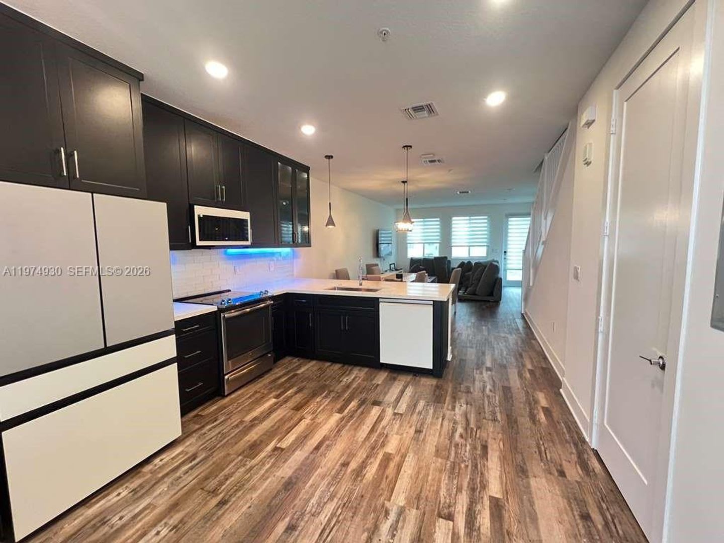10229 Nw 64Th Terrace 101 Doral Fl 33178 – photo 1