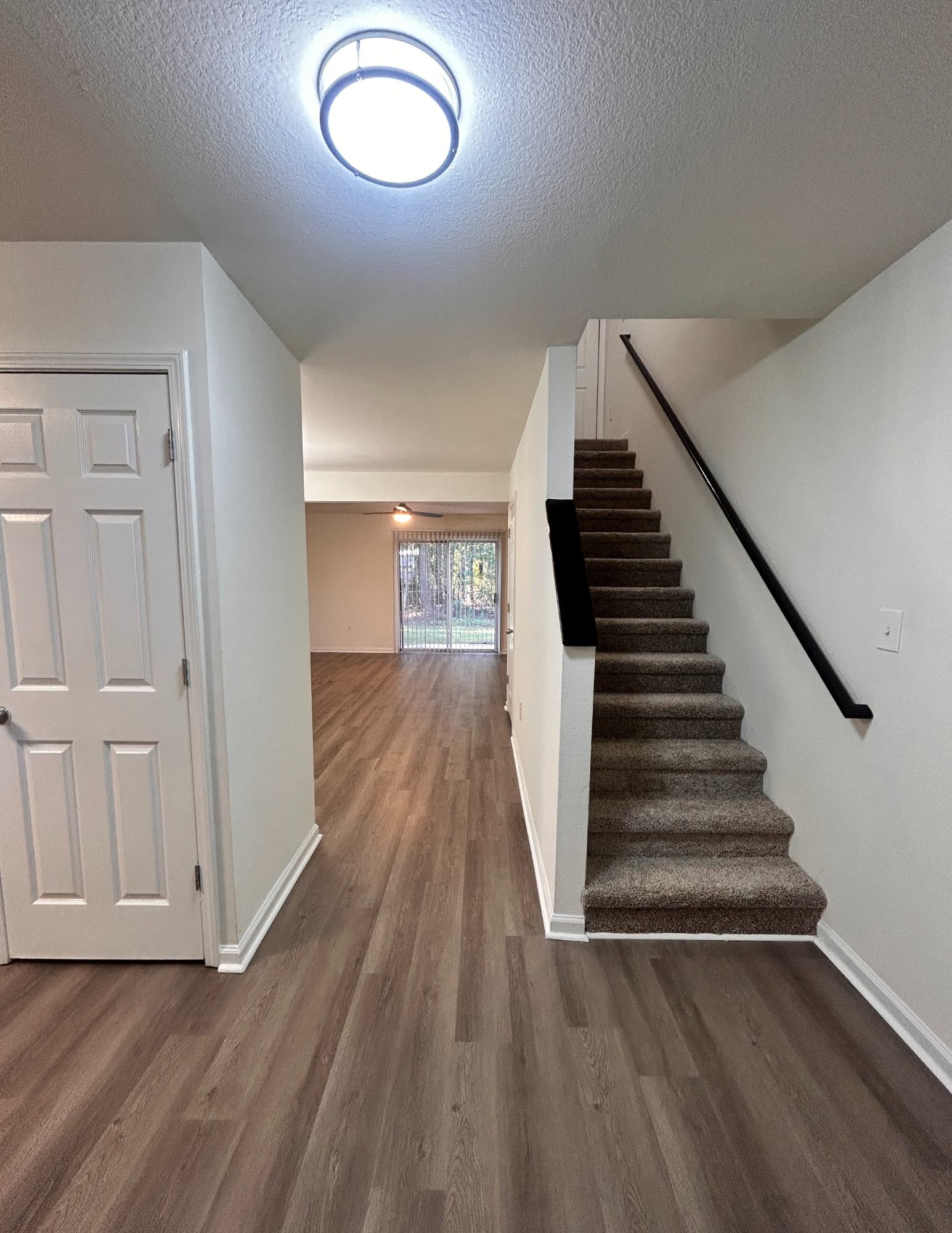 1285 Fords Pointe Cir – photo 2