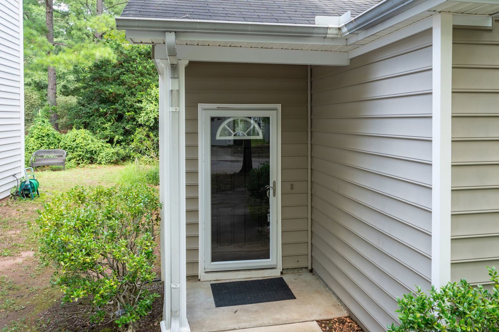 Cute Ranch Home near Southpoint and RTP – photo 4