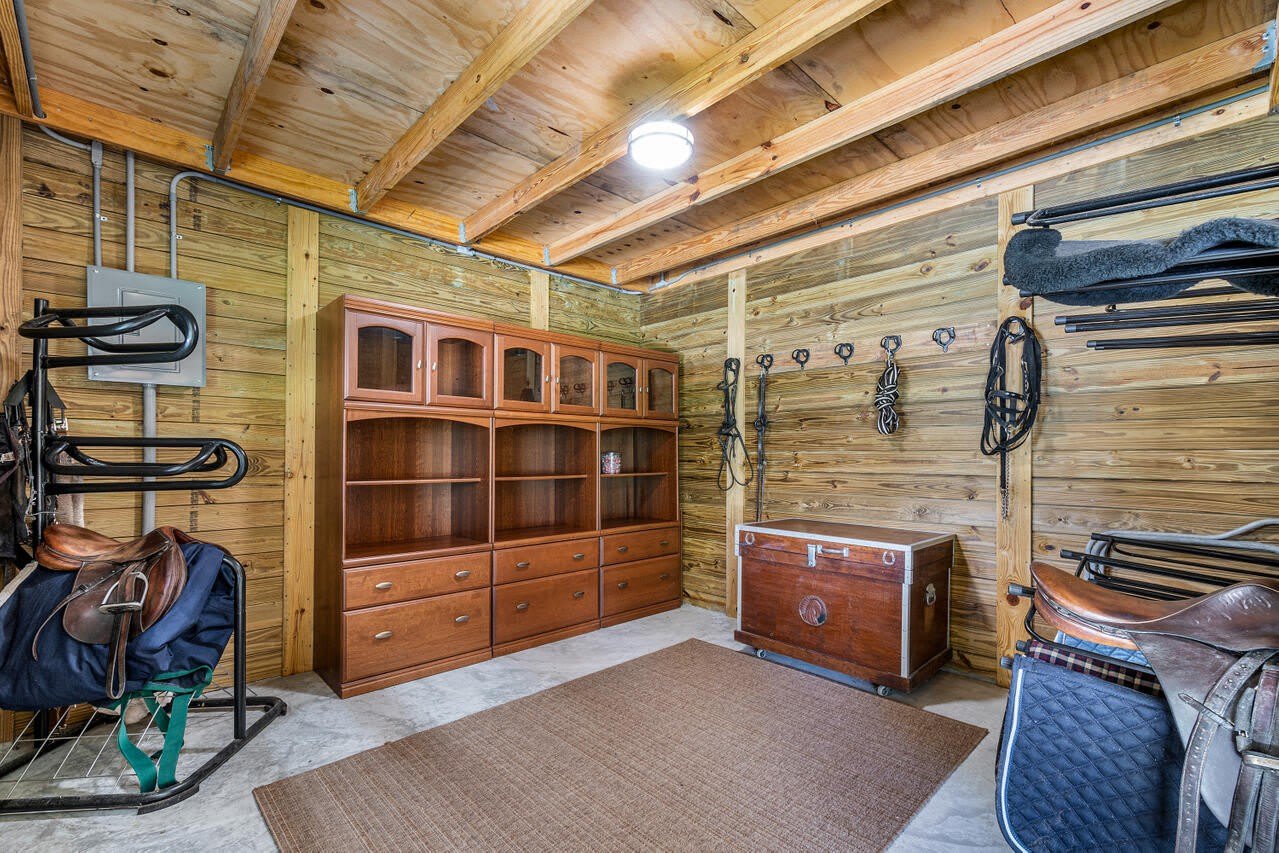 1835 Stallion Drive – photo 3