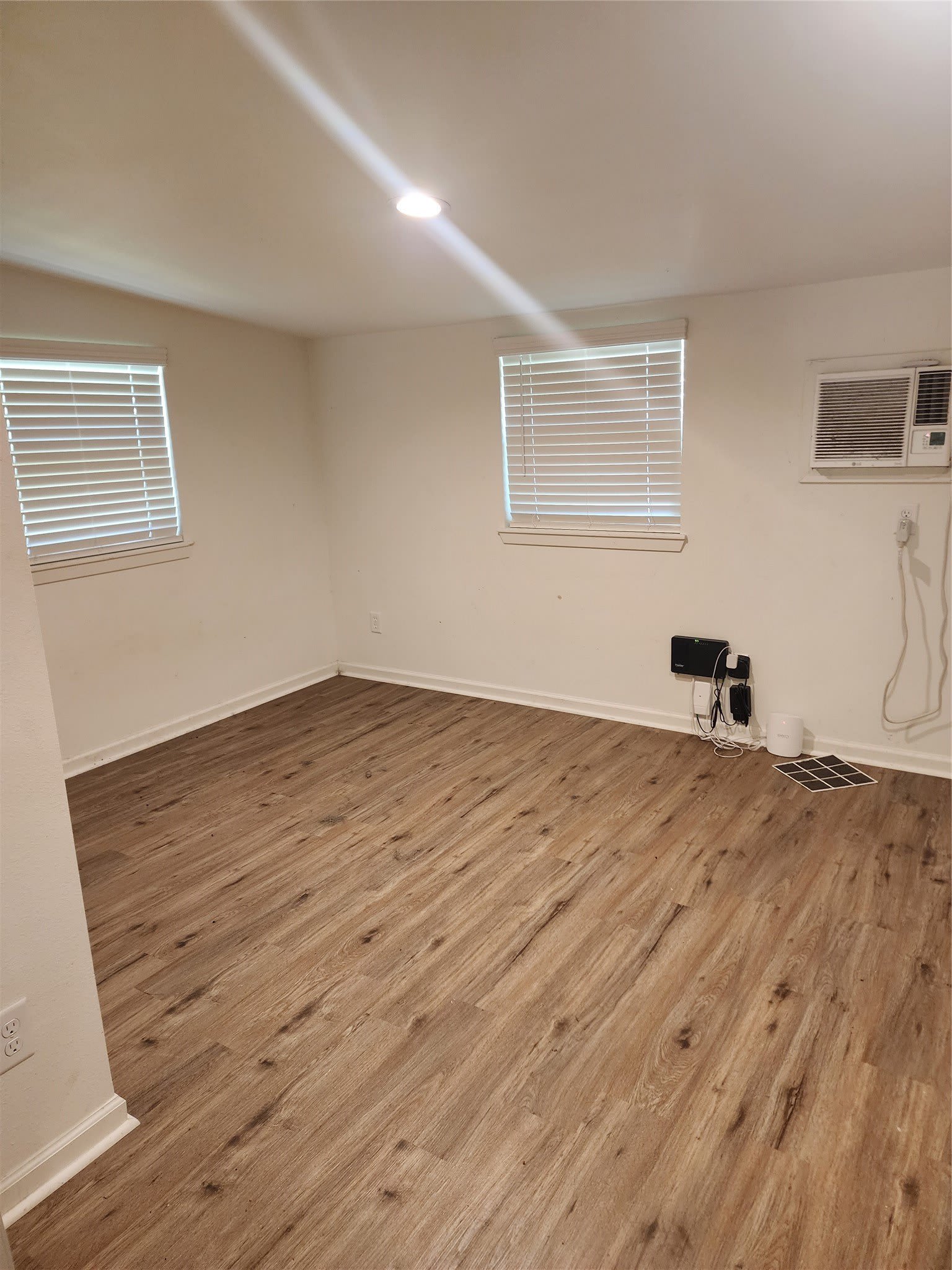 202 W Martin – photo 3