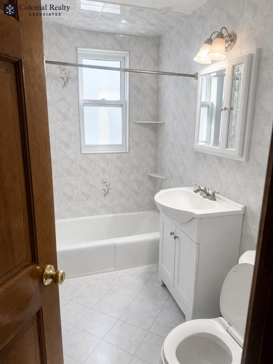 23 Shannon St. – photo 3