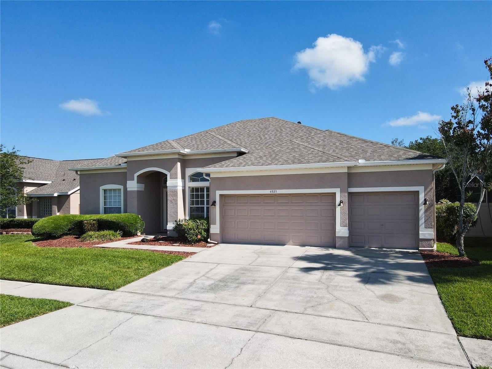 4925 BRIGHTMOUR Circle – photo 5