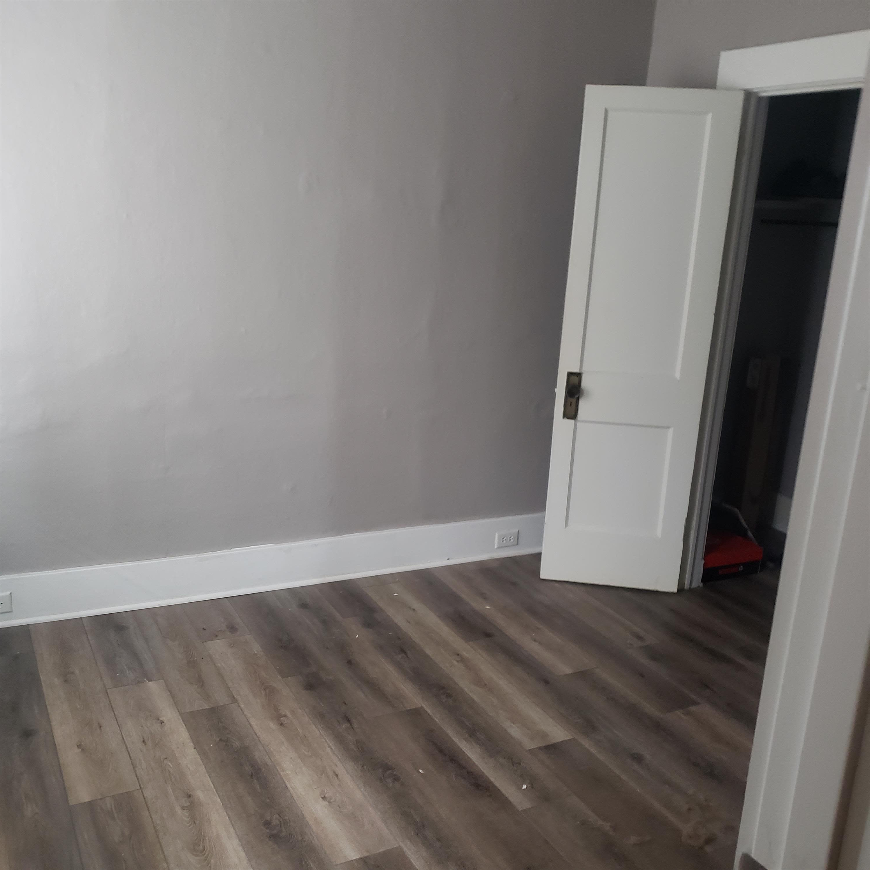 4046 Colerain Avenue – photo 4