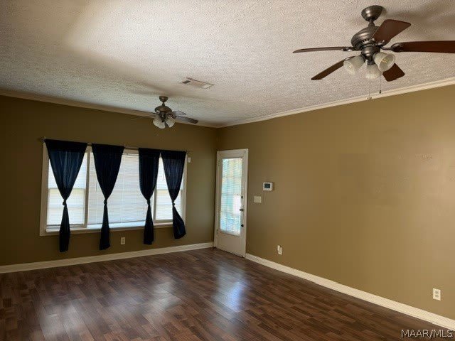 2130 YANCEY Avenue – photo 3