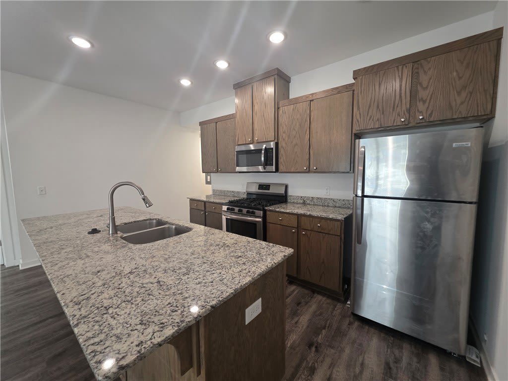 320 Westbrook Court – photo 4