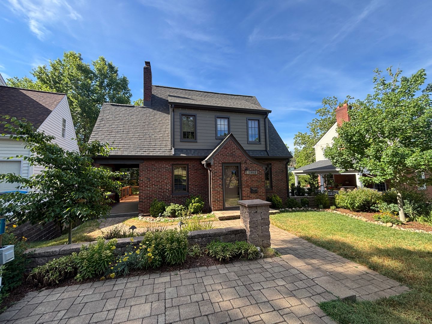 REDUCED to $2,800 Grandin Court Tudor with 3 Bedrooms and 2.5 Baths – photo 4