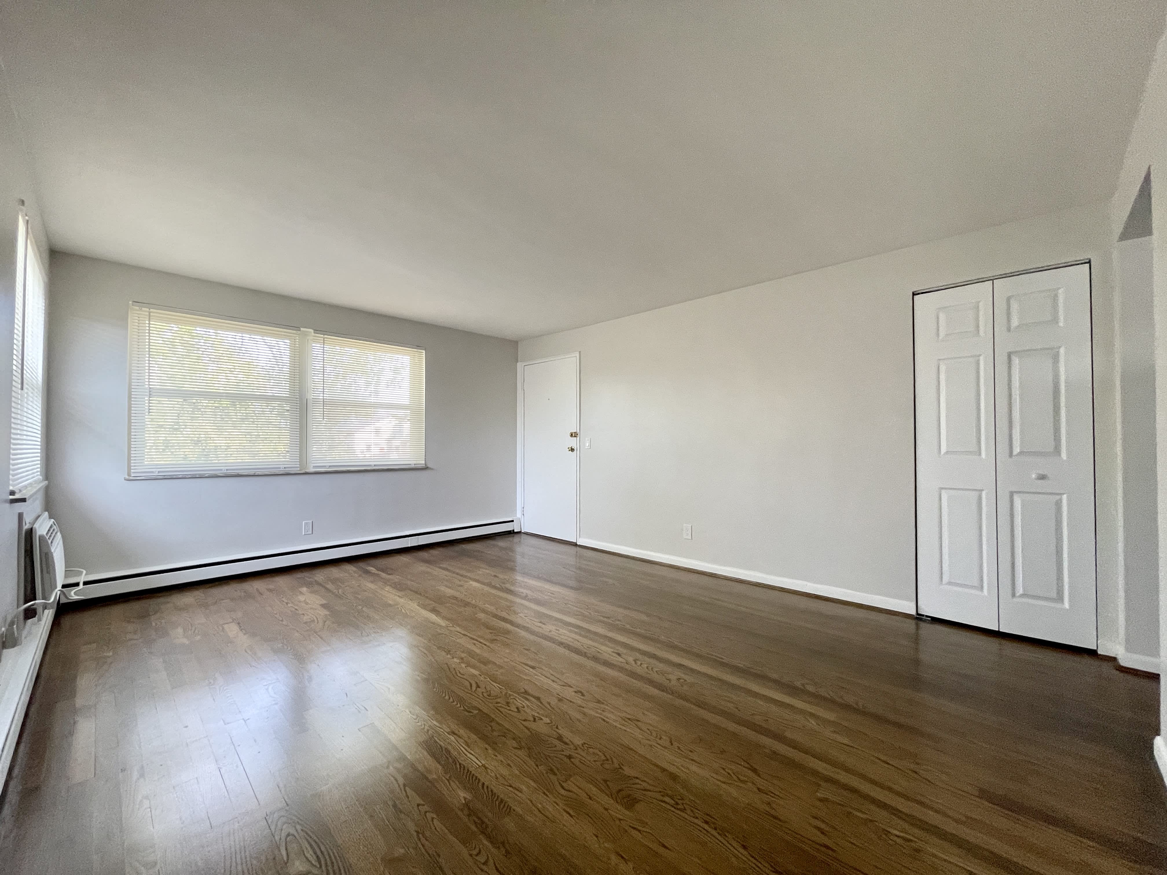 4191 Hoffman Ave – photo 4