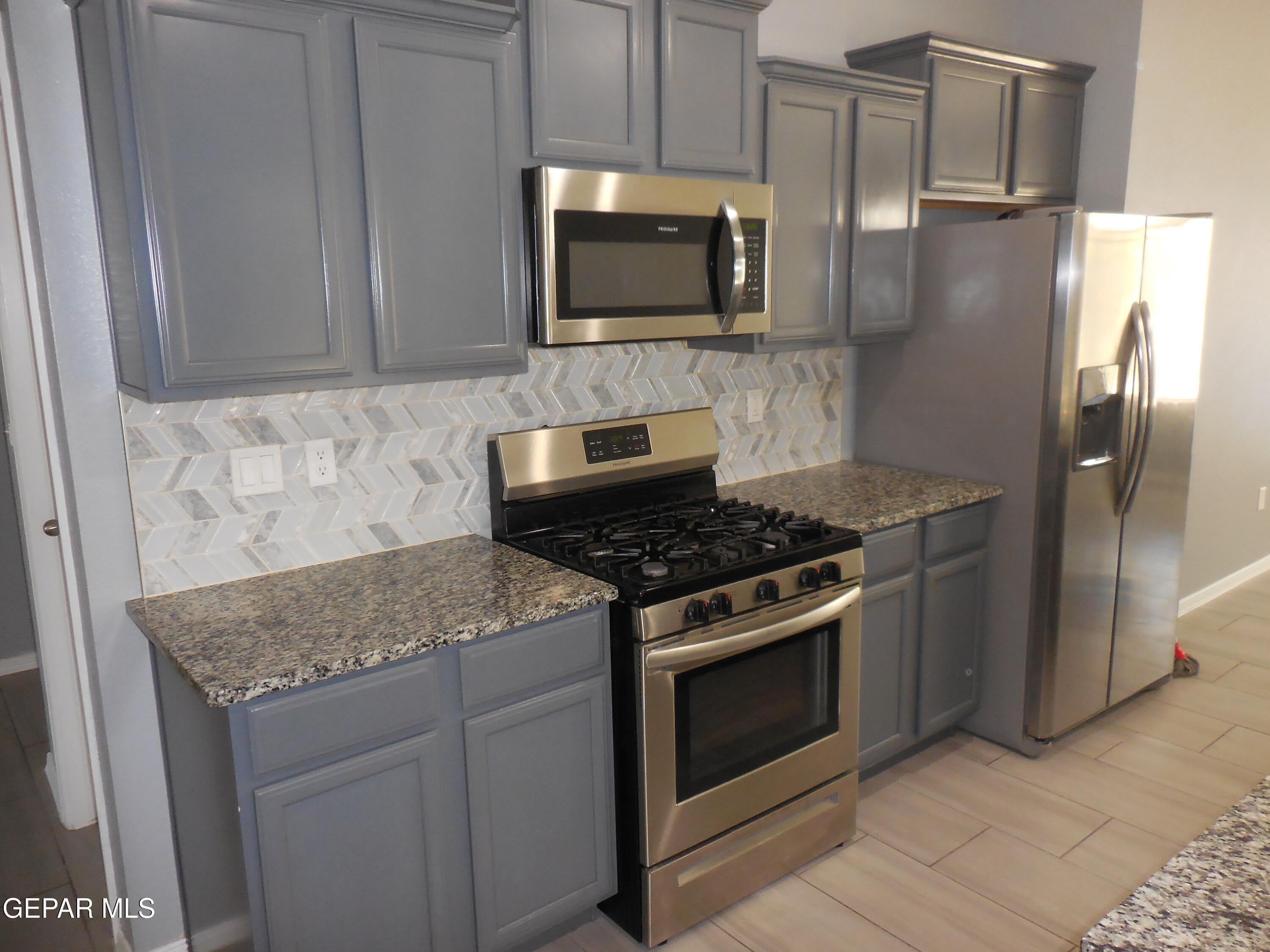 12867 IVELET Court – photo 5