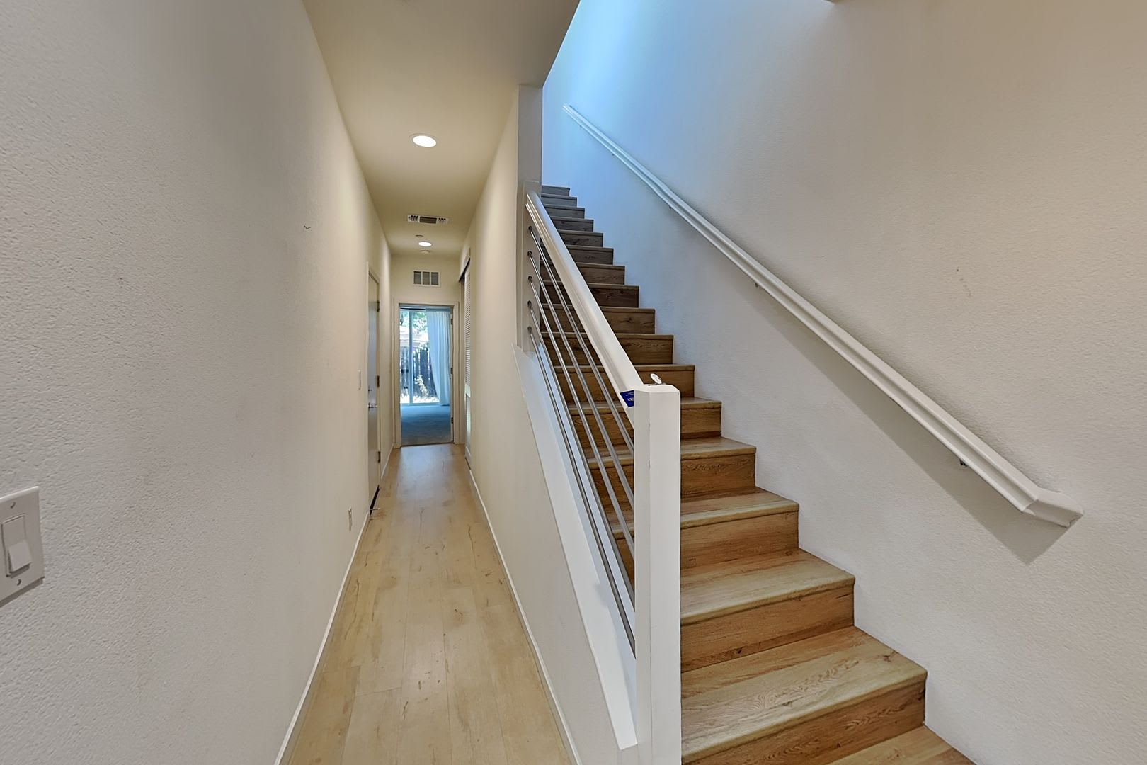 Stunning West Sac Condo – photo 3