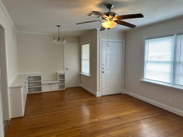 230 Laurel Street – photo 2