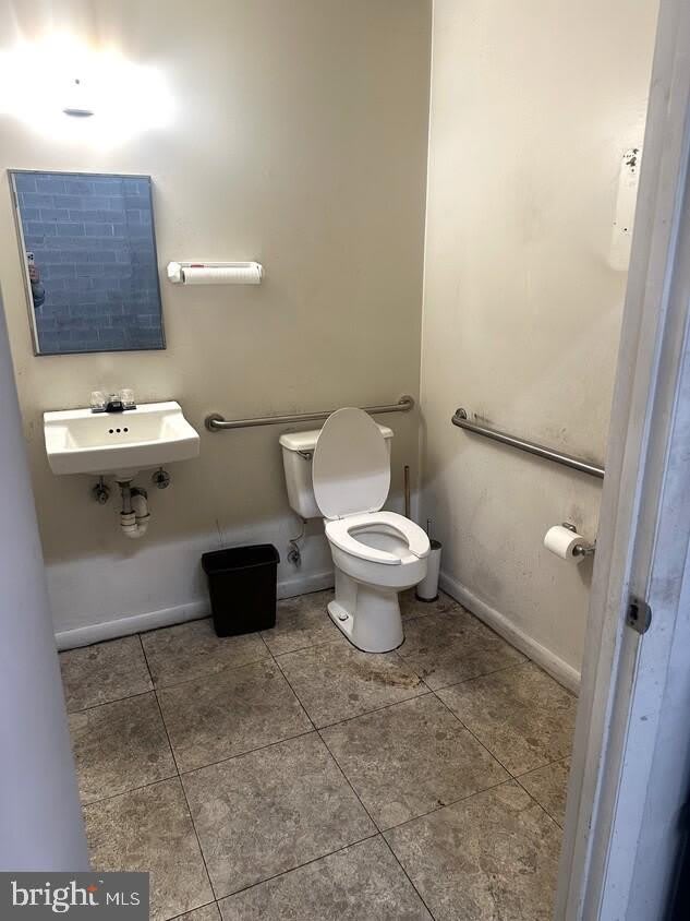 3454 Gough Drive – photo 5