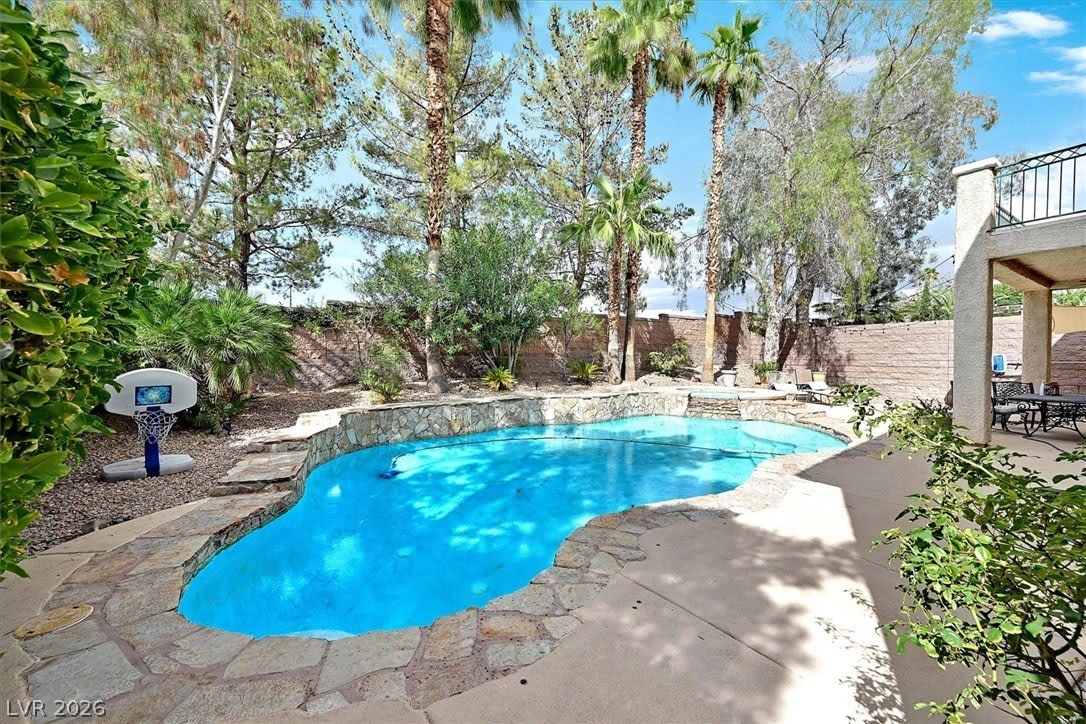 2282 Tedesca Drive – photo 2