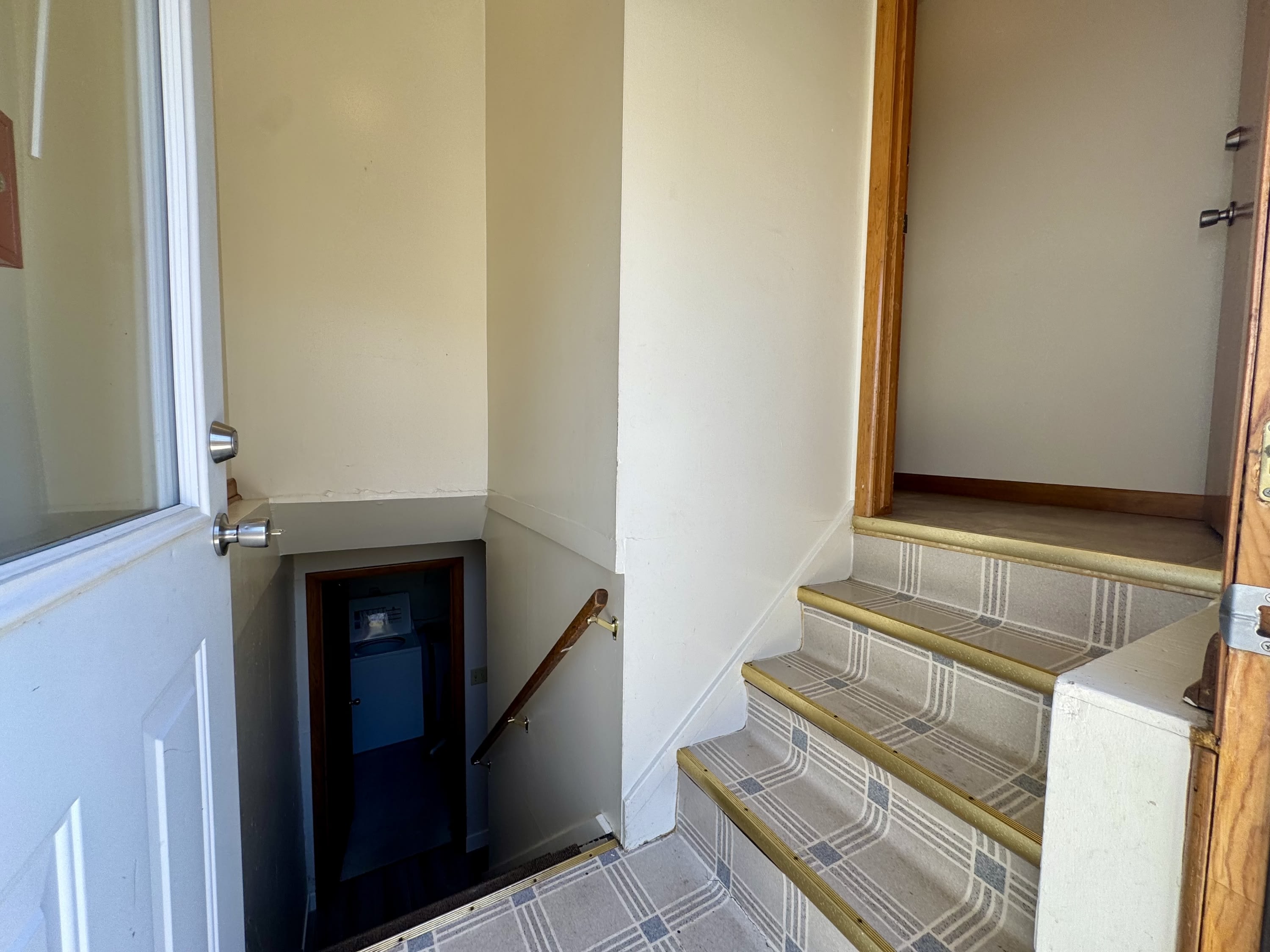 2220 East Avenue A 1/2 – photo 2