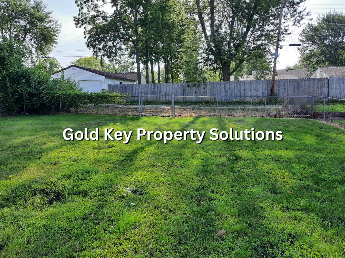 MUNCIE 4 BR 1 BA House Near Ball State with Washer/Dryer and Fenced Back Yard NO SECTION 8 – photo 5