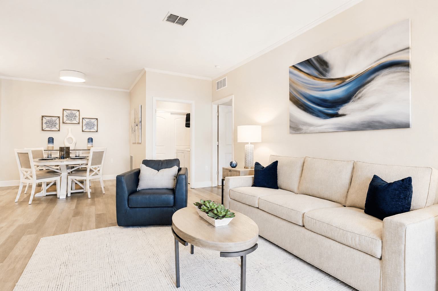 North Beach on Kernan Apartments – photo 3