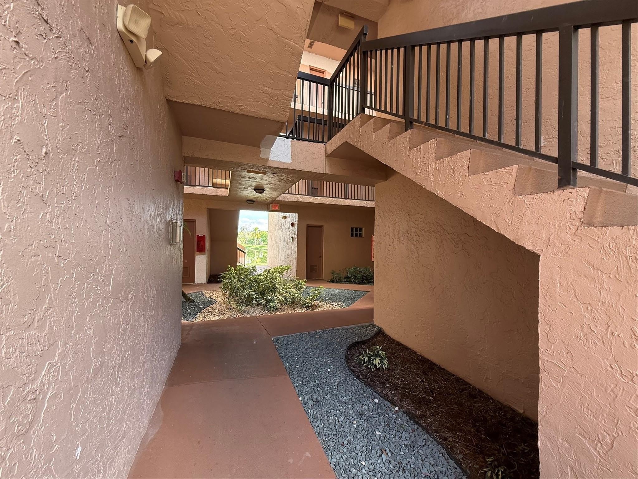 10790 Nw 14Th Street – photo 1