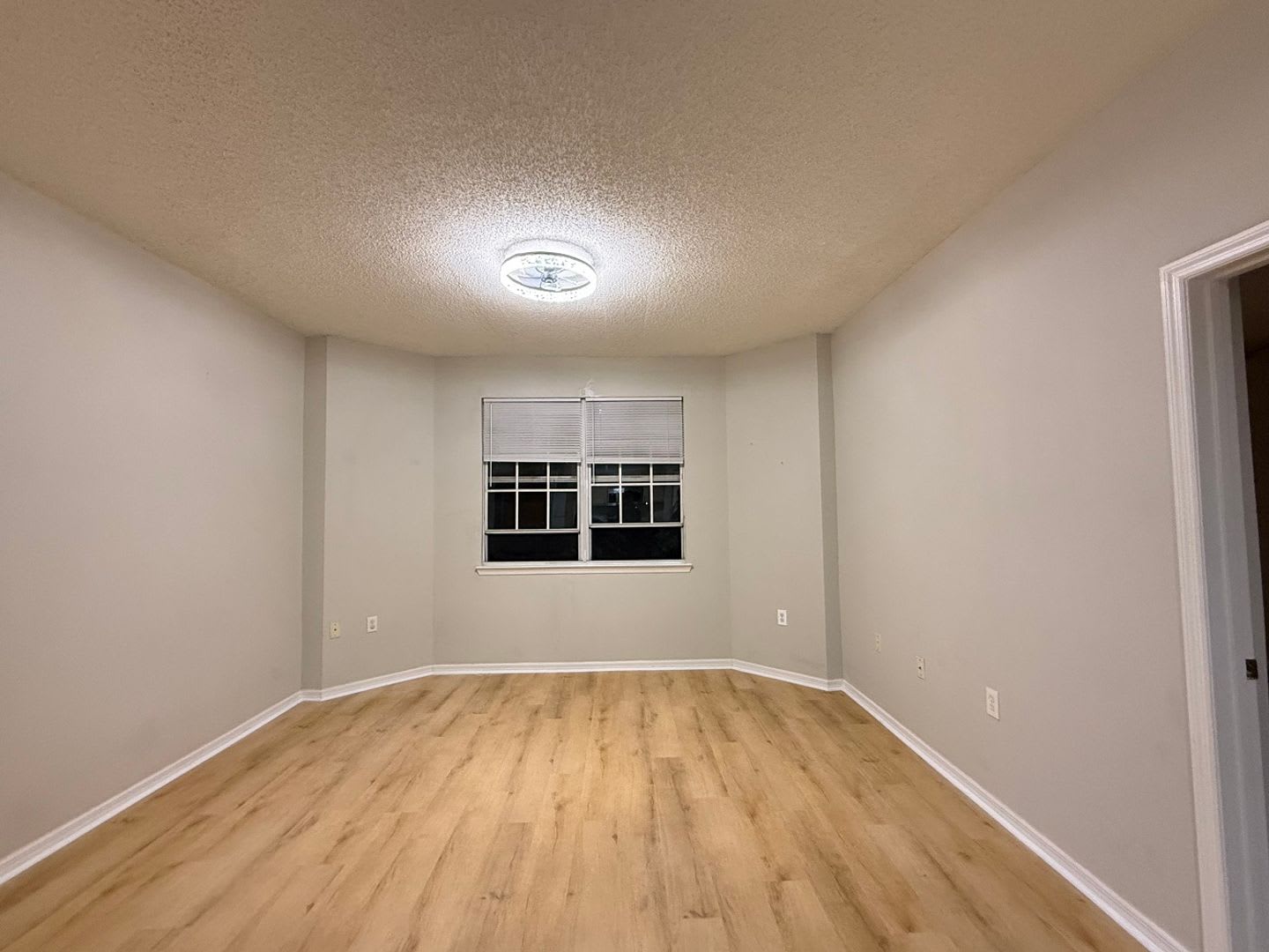 1 Bedroom Condo In Gated Community – photo 4