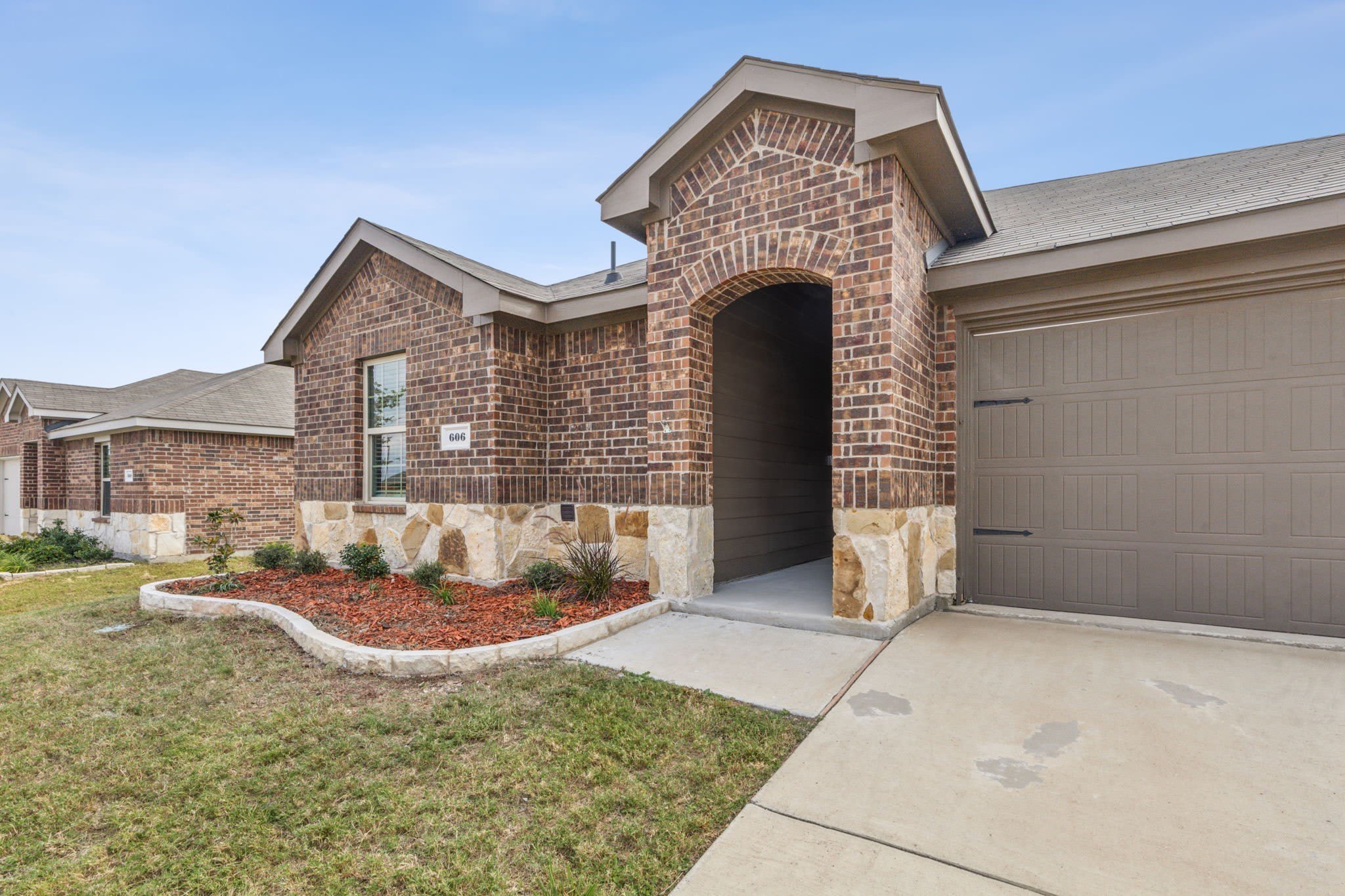 606 Wrangler Drive – photo 3