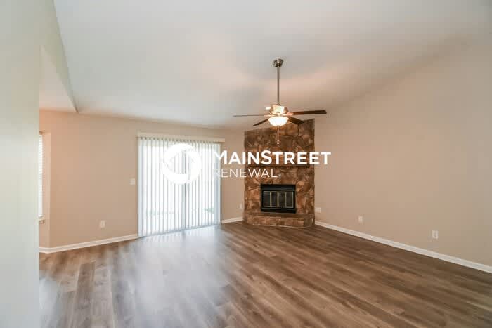 8064 Honeysuckle Lane – photo 3
