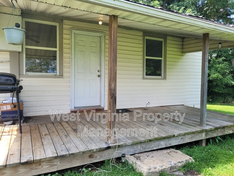 186 Benedict Lane – photo 3