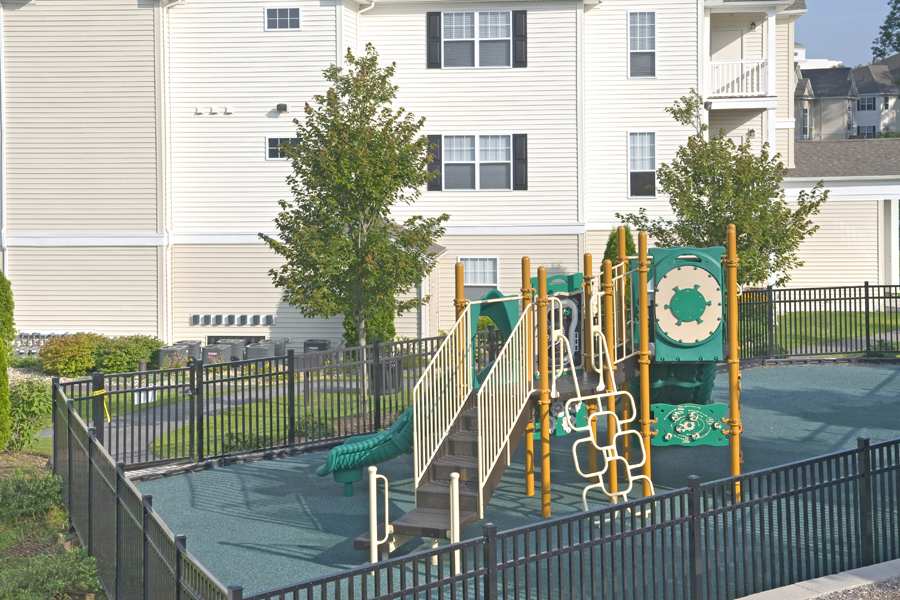 Highlands At Dearborn Apartments – photo 5