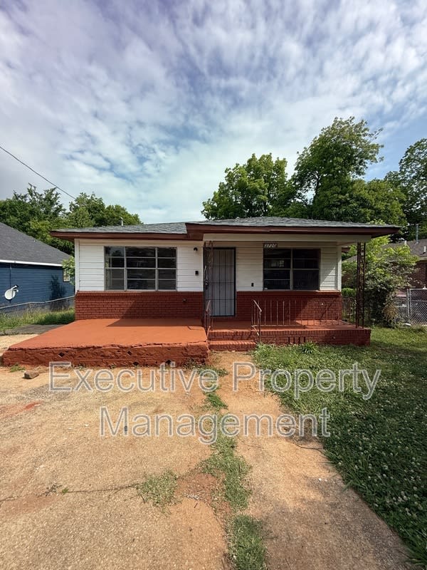 3720 Howard Avenue – photo 1