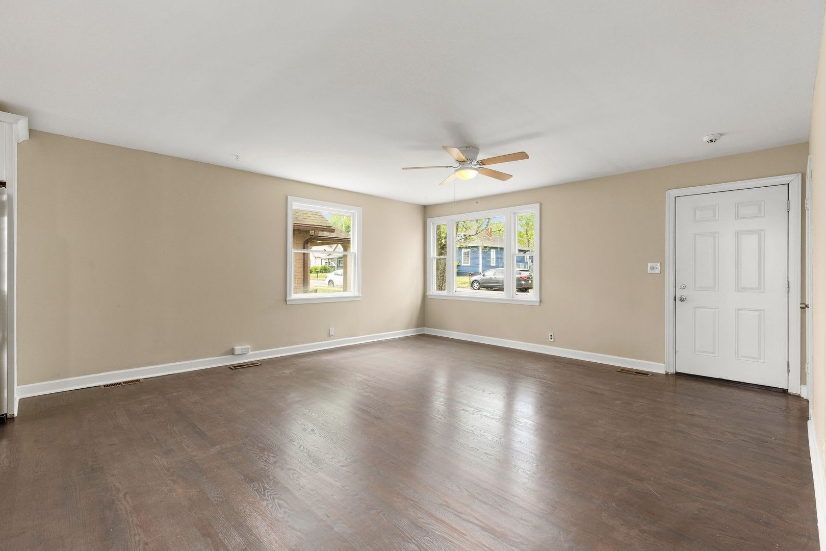 Coming In September Great Remodel In Cleveland Park Off Ellington Parkway – photo 3
