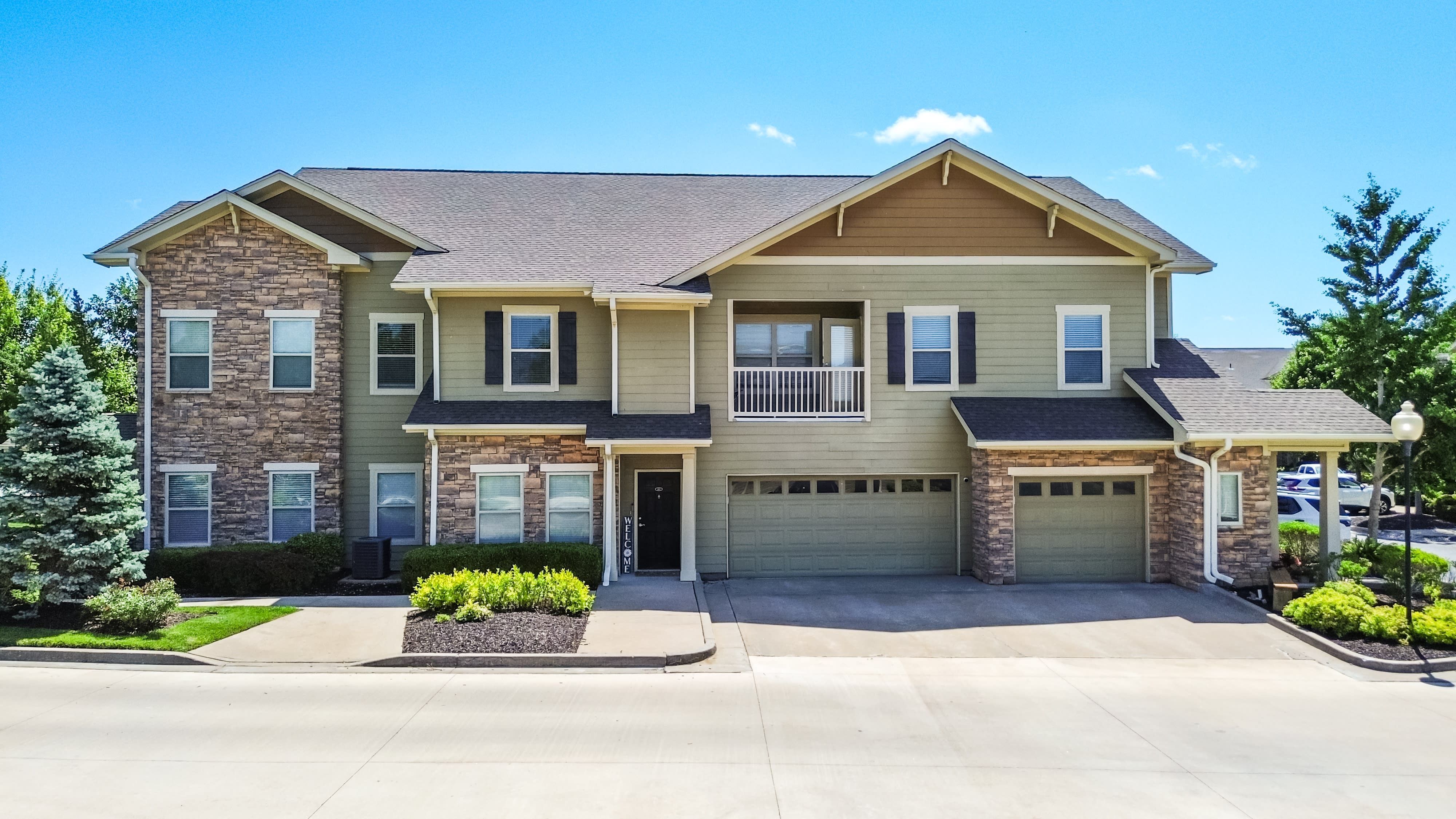 The Sovereign at Overland Park Apartments – photo 4
