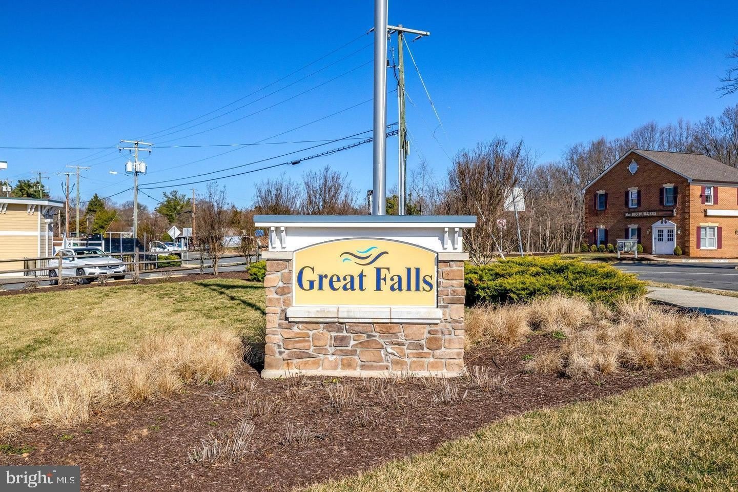 746 WALKER Road – photo 5