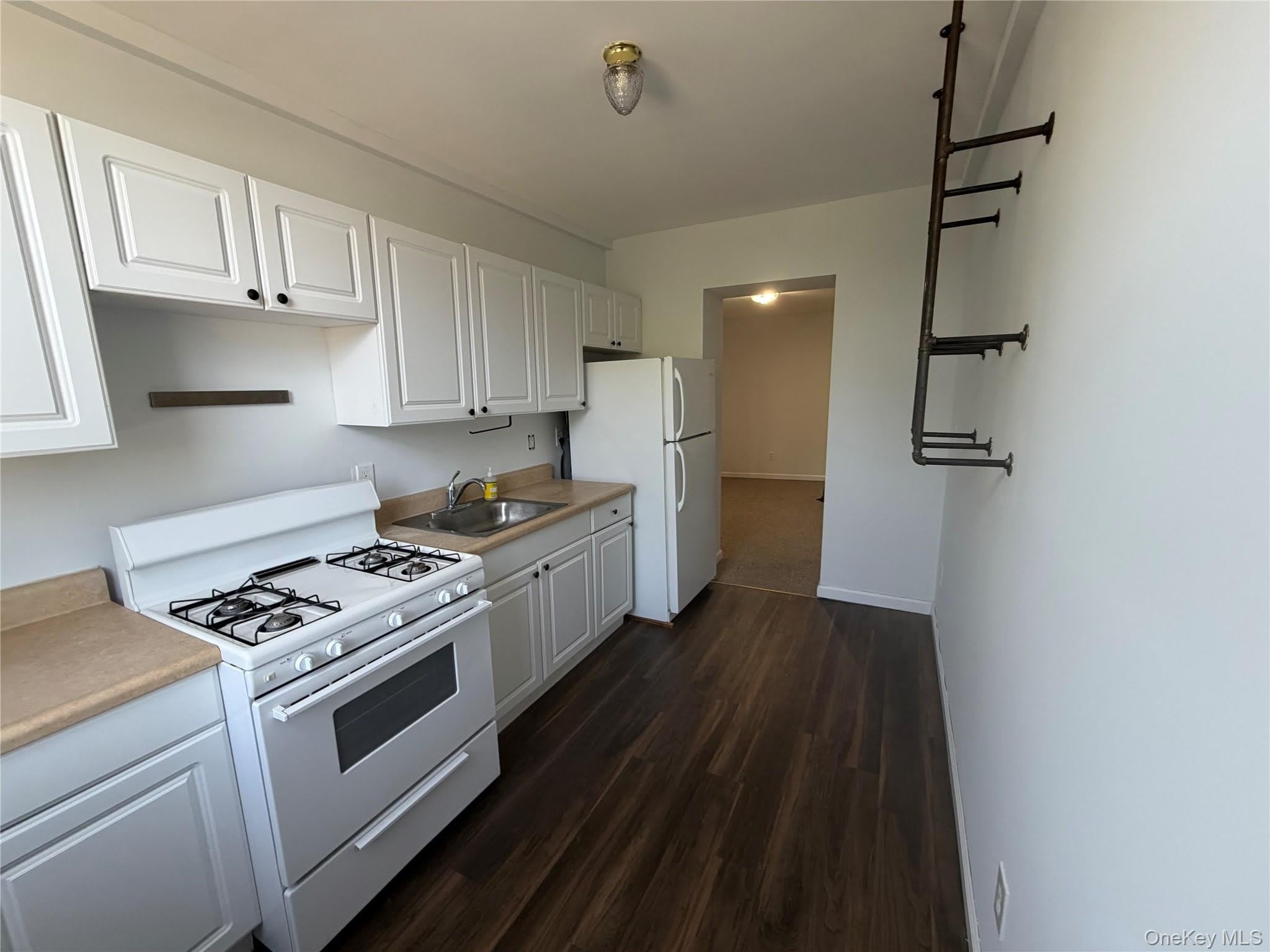 37 E Main Street – photo 2