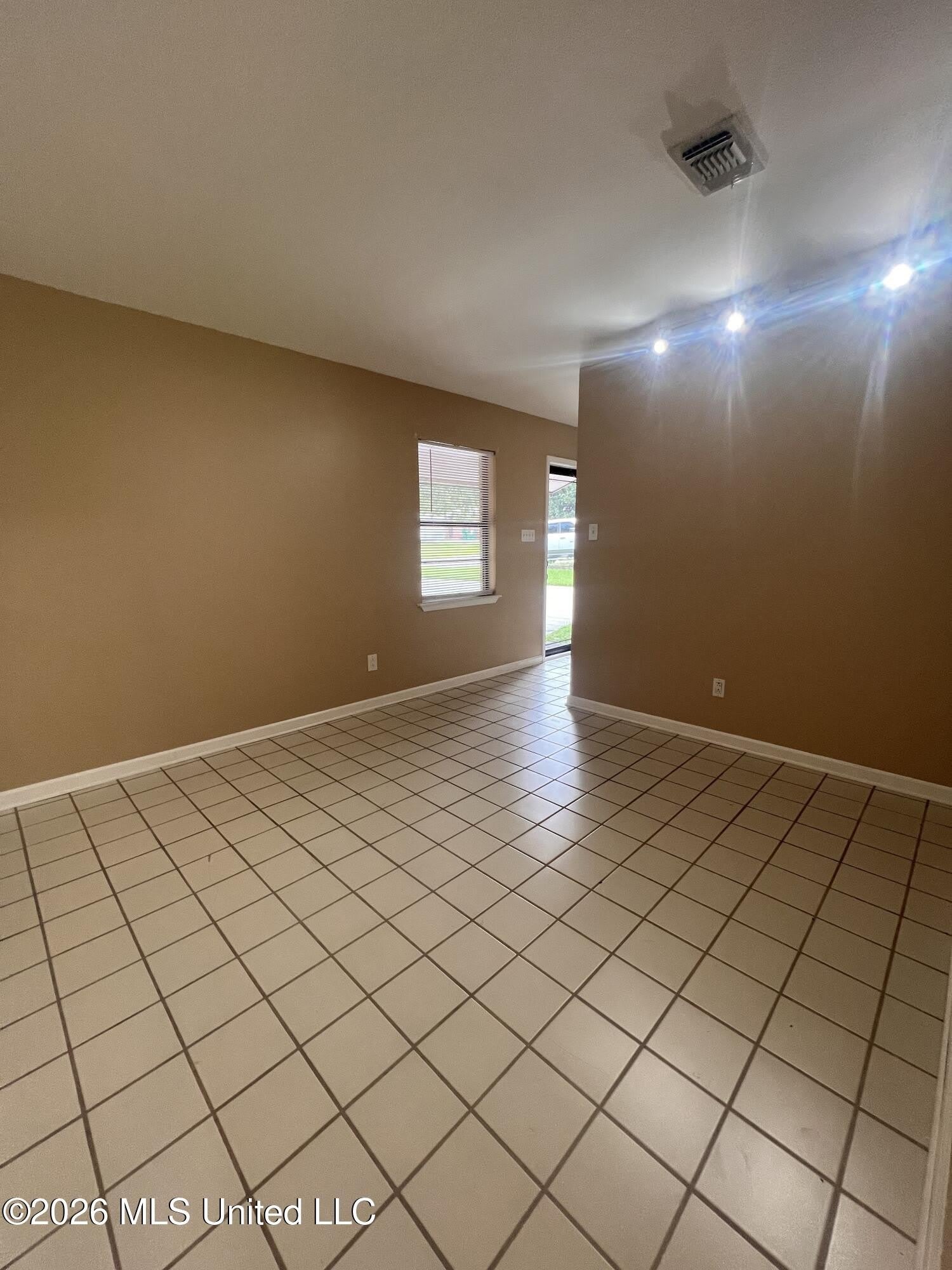 15309-r Royal Street – photo 4