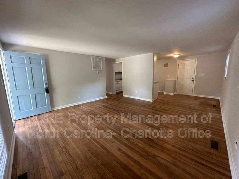 908 Chatham Ln – photo 3