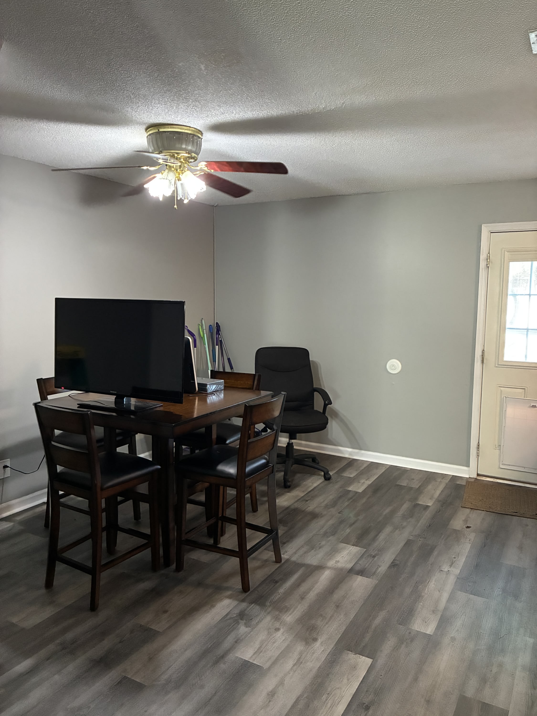 700 Crystal Springs Court 2 – photo 3