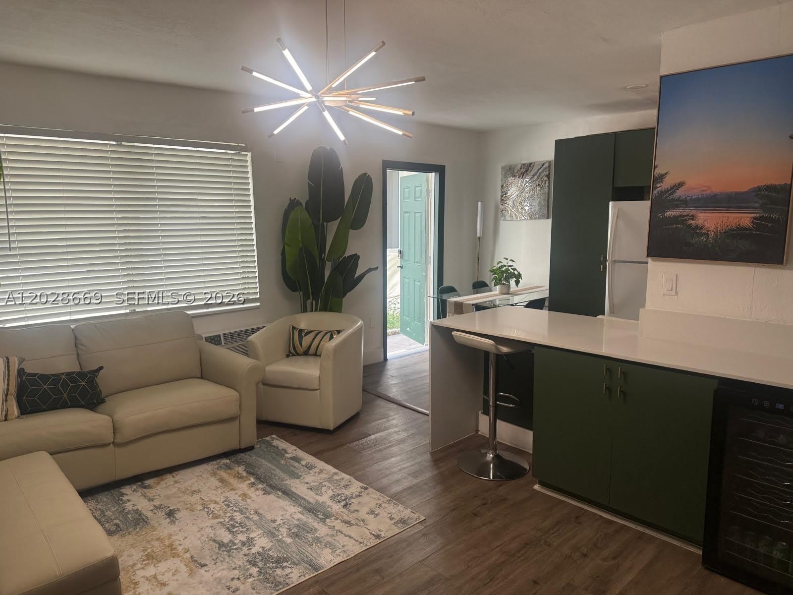 7928 Harding Ave – photo 1