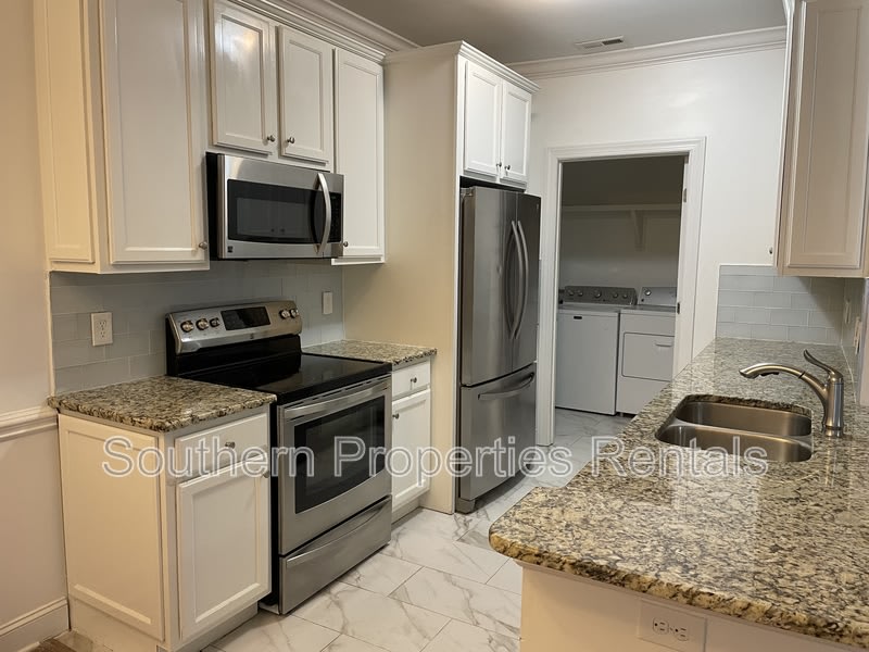 330 Gallery Drive #102 – photo 5
