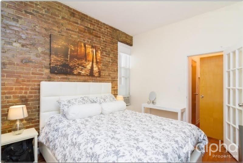 211 E 14 ST. – photo 1