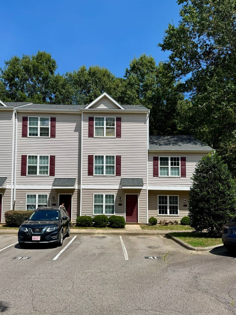 41 Red Ln. – photo 1