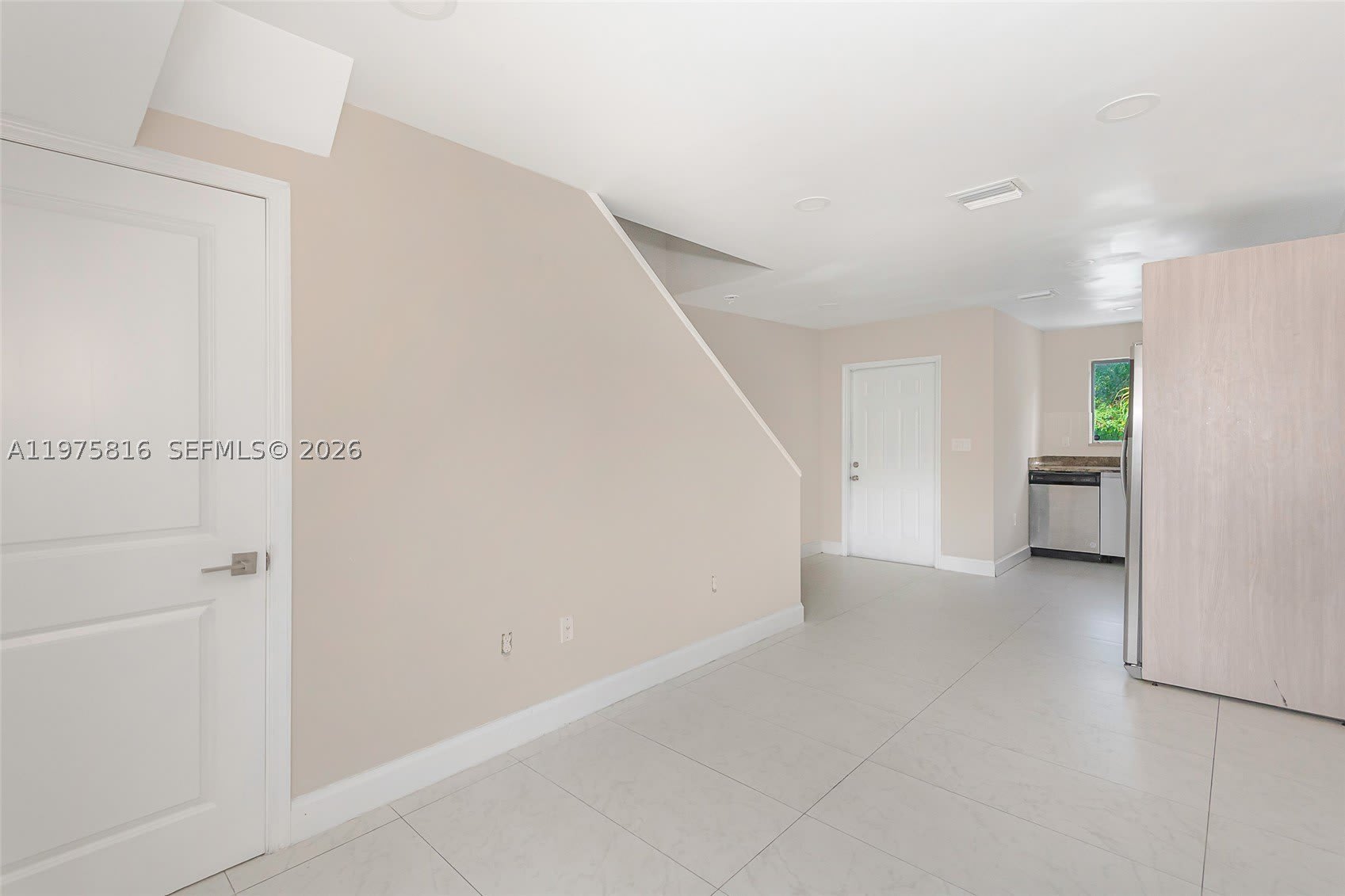 815 NW 3rd Ave – photo 5