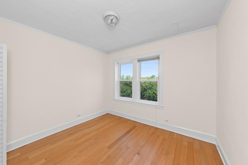 2347 N Drake – photo 5