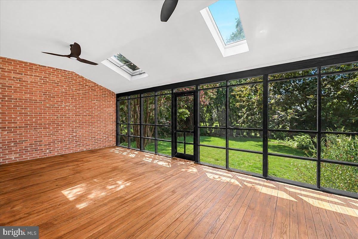 9514 Edgeley Road – photo 4
