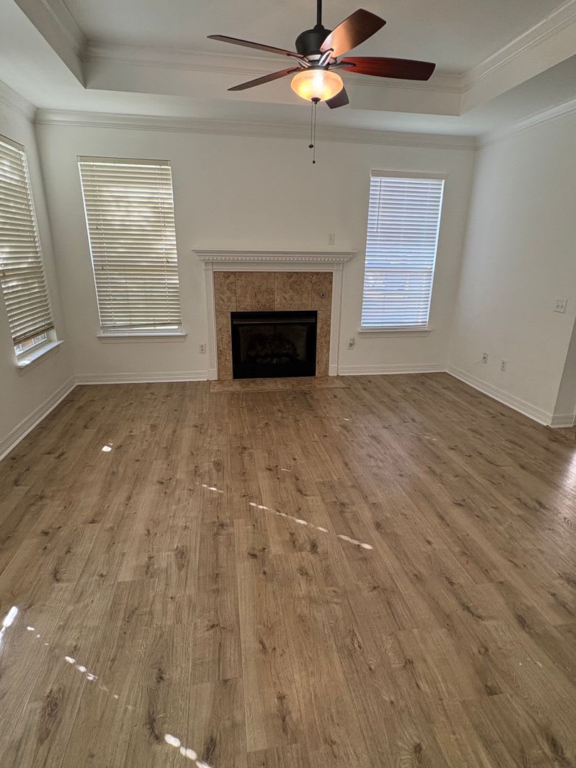 BEAUTIFUL HOME IN GREAT LOCATION! – photo 3