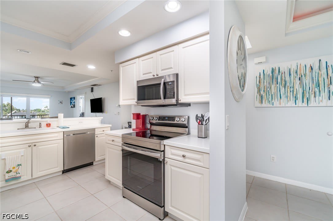 1781 Four Mile Cove Parkway – photo 4