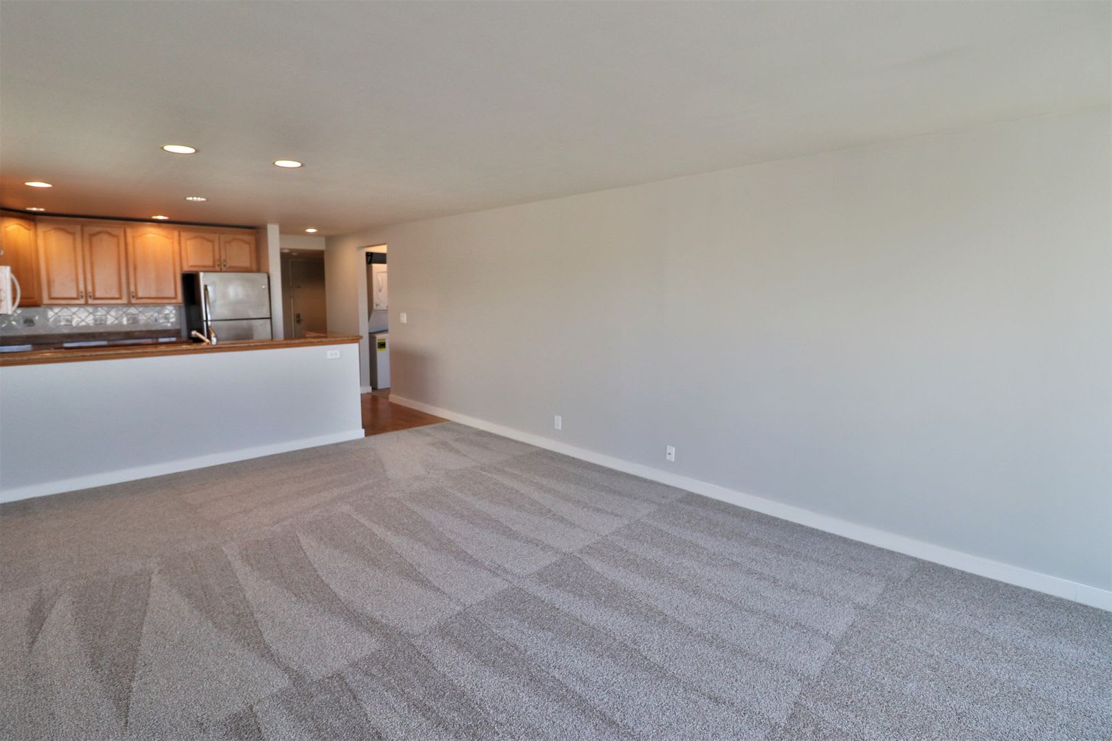 2 Bedroom Apartment In West Seattle with Great Views! – photo 4