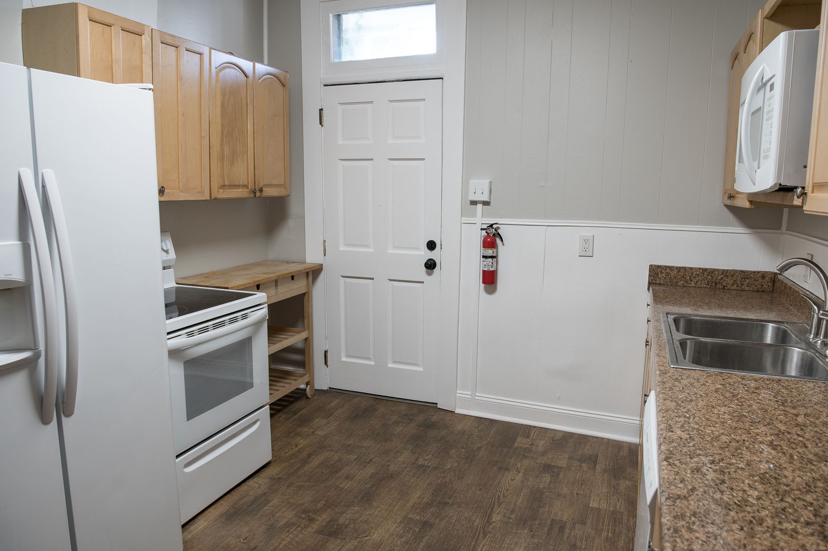 4 Bedroom on Muench – photo 3