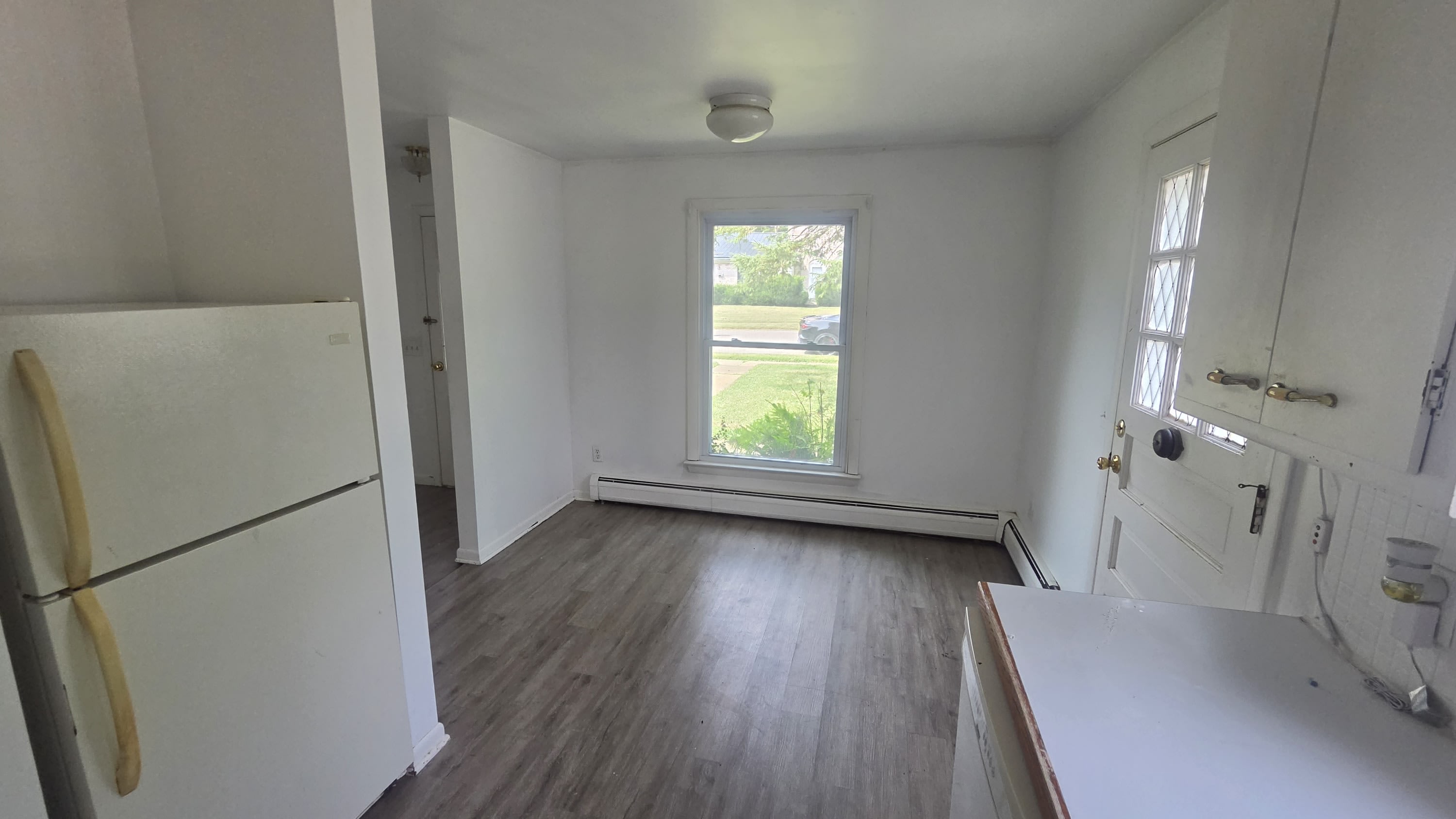 2 Birchwood Driveapt 10 – photo 4
