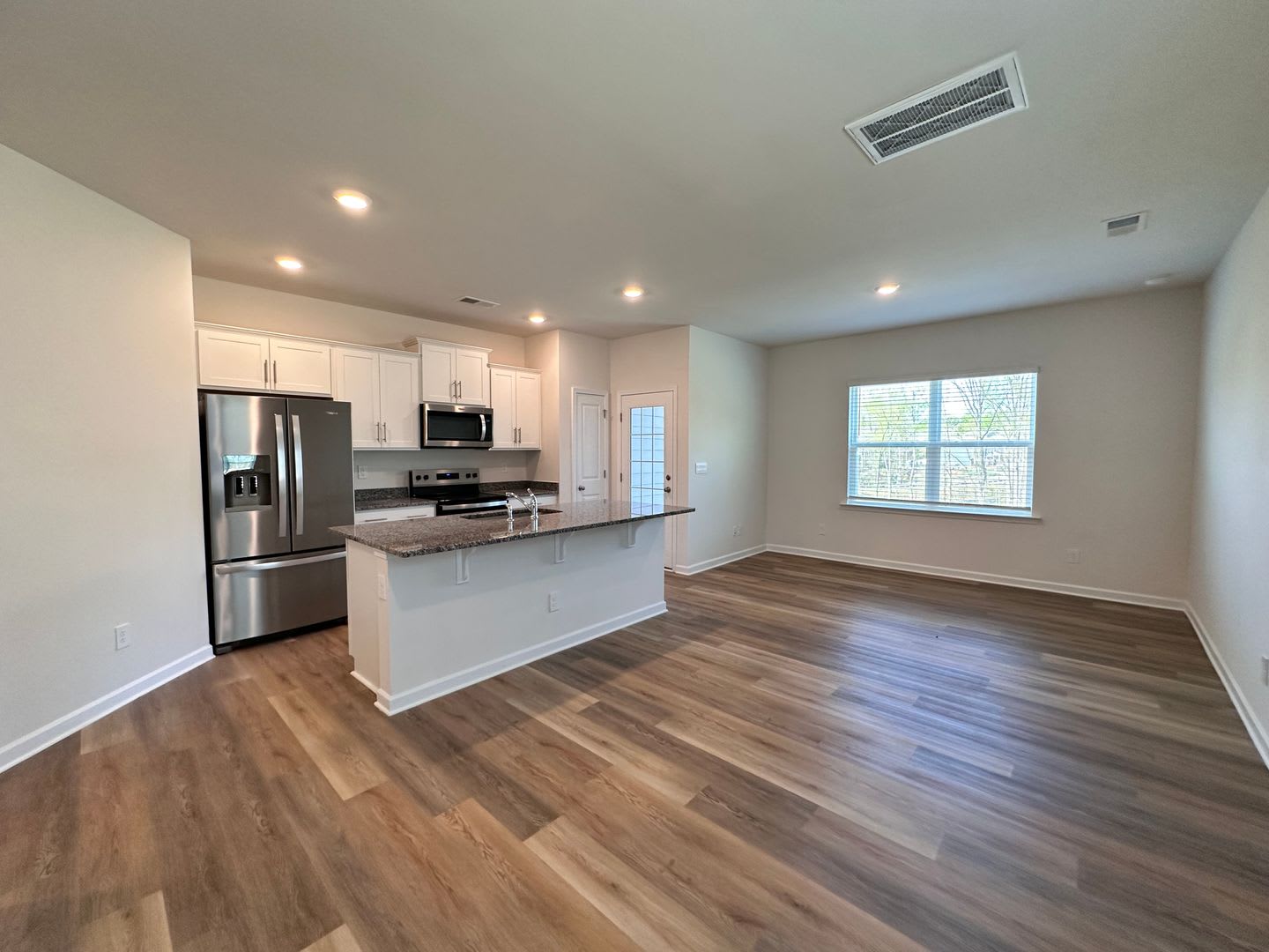 Exclusively Offered By Muse Realty Rentals Llc – photo 4