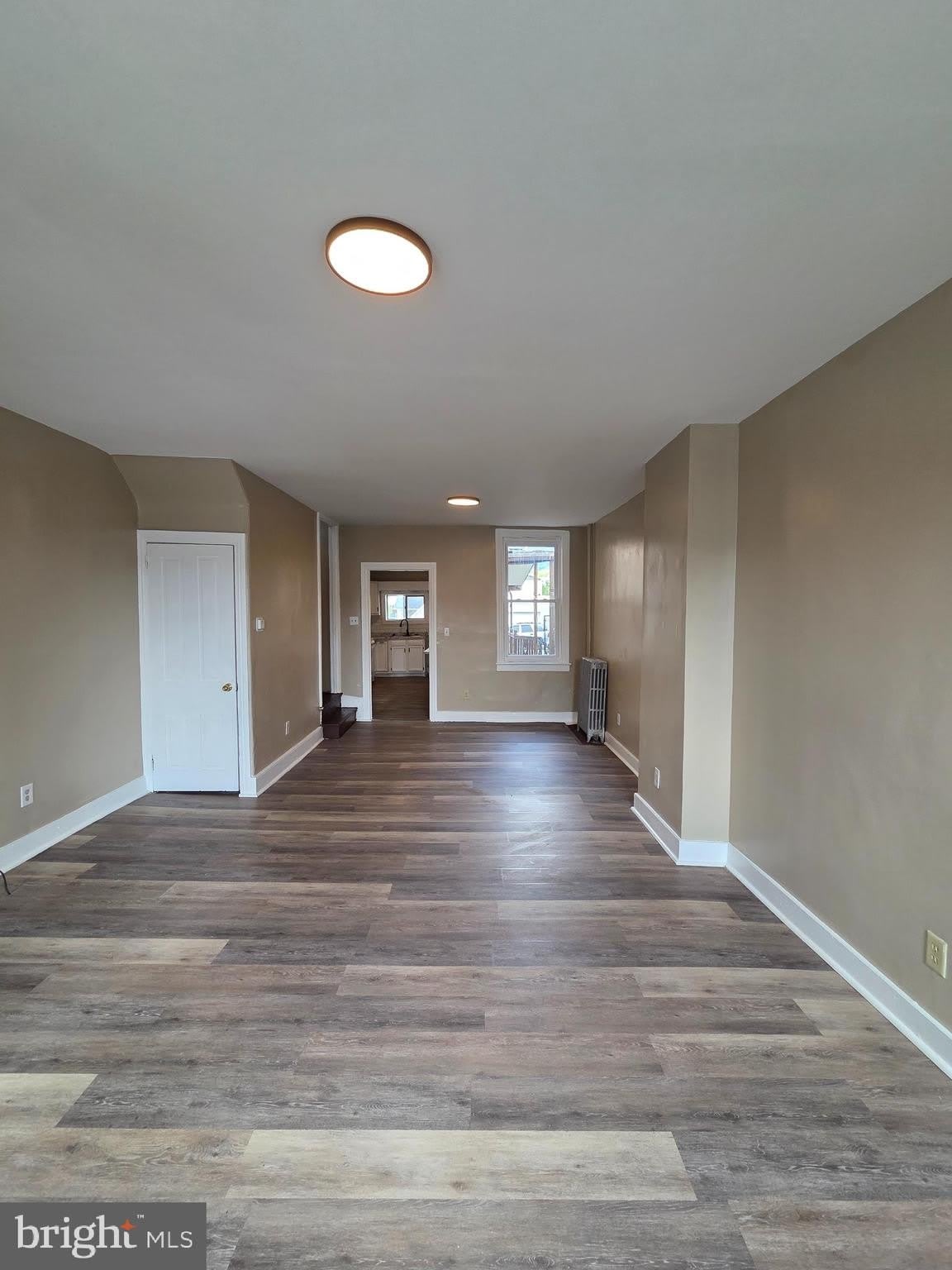 1335 MOSS Street – photo 3