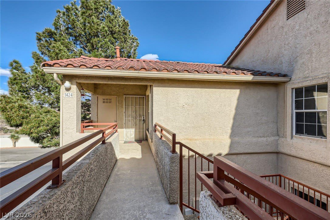 520 Arrowhead Trail – photo 2