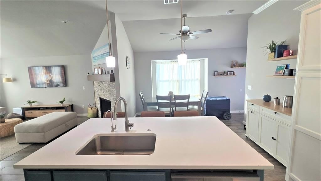 2310 Arcady Avenue – photo 4